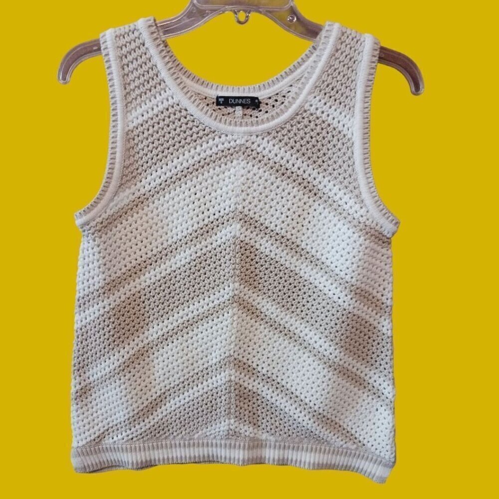 DunnesStores  Sleeveless SweateVest Crochet Tank Top beige/White  Small